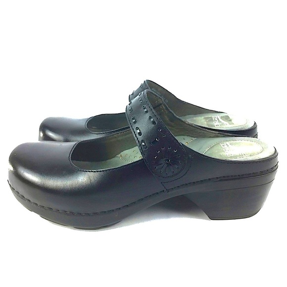 DANSKO Women's Mary Jane Strap Clogs comfort Shoes SIZE 7 Y2K in Black - Picture 1 of 6